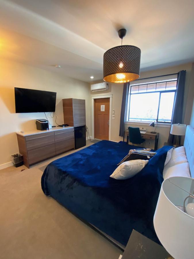 Beyond Bliss Suites & Spa Powell River Ngoại thất bức ảnh