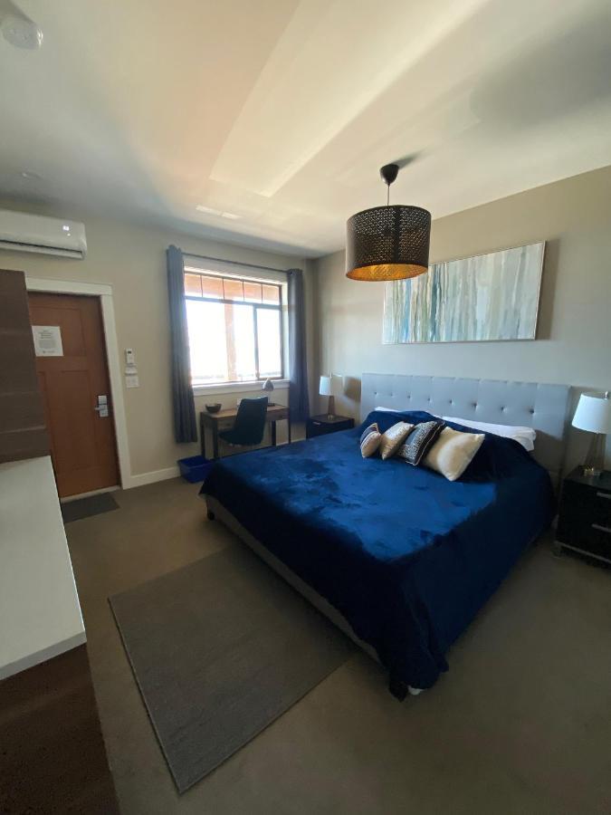 Beyond Bliss Suites & Spa Powell River Ngoại thất bức ảnh